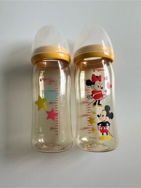 Pigeon Softouch Peristaltic Bottle BPA & BPS Free PPSU 240ml